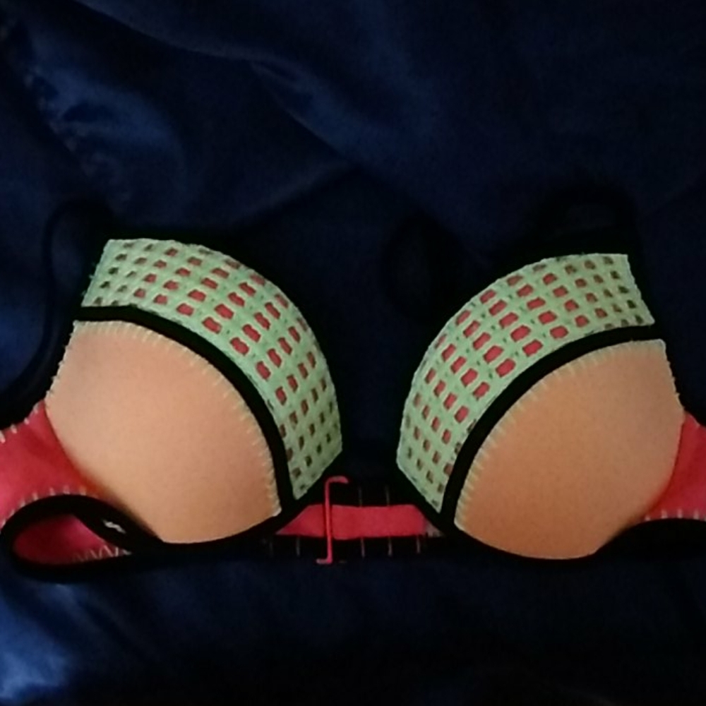 Victoria secret bathing suit top